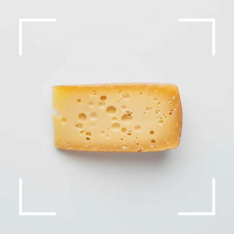 Bubble distribution inspection on a cheese piece